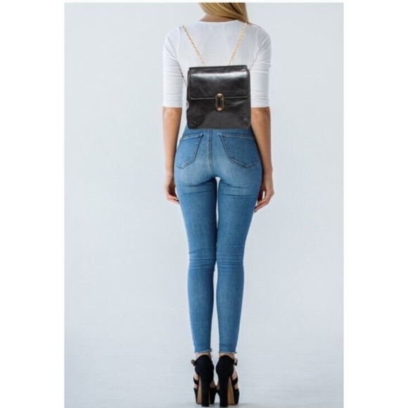 MARC JACOBS Saffiano Leather Backpack color Tiffany Blue - Picture 2 of 16